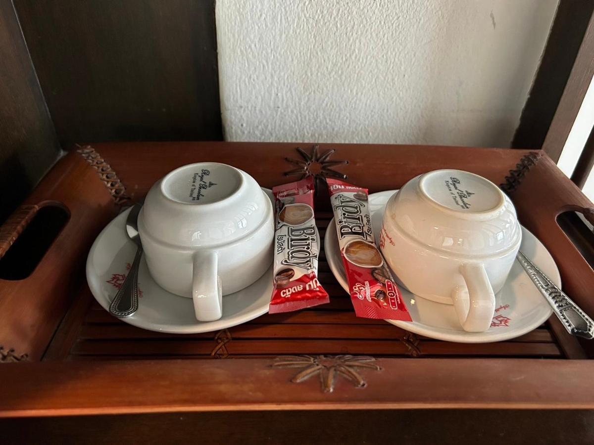 Grand Phranakhon Hotel Аюттхая Экстерьер фото
